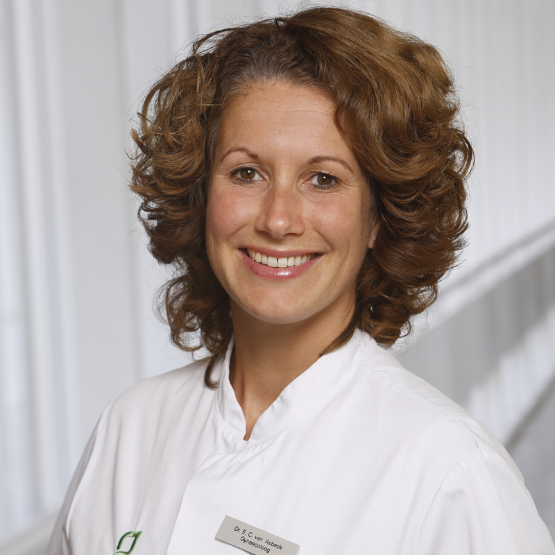 Eveline van Asbeck, gynaecoloog in Tergooi