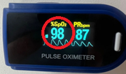 Zuurstofsaturatiemeter met omcirkeld waar zuurstof af te lezen is